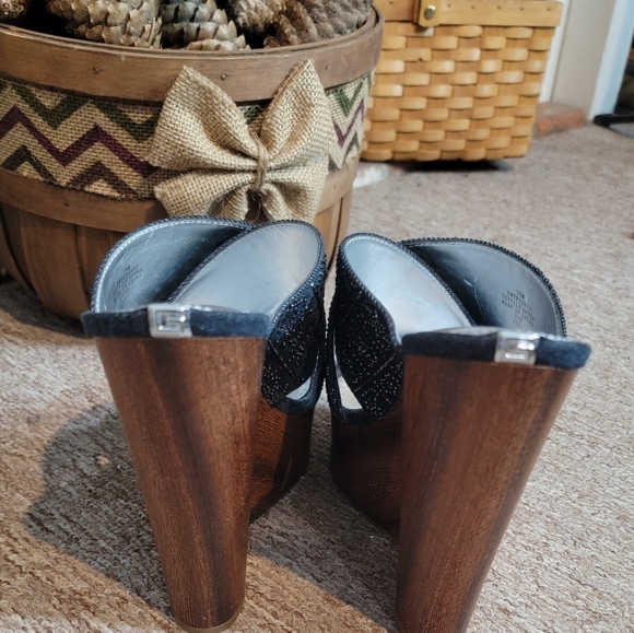 Guess womens Teishy platform wedged heels - Picture 3 of 5